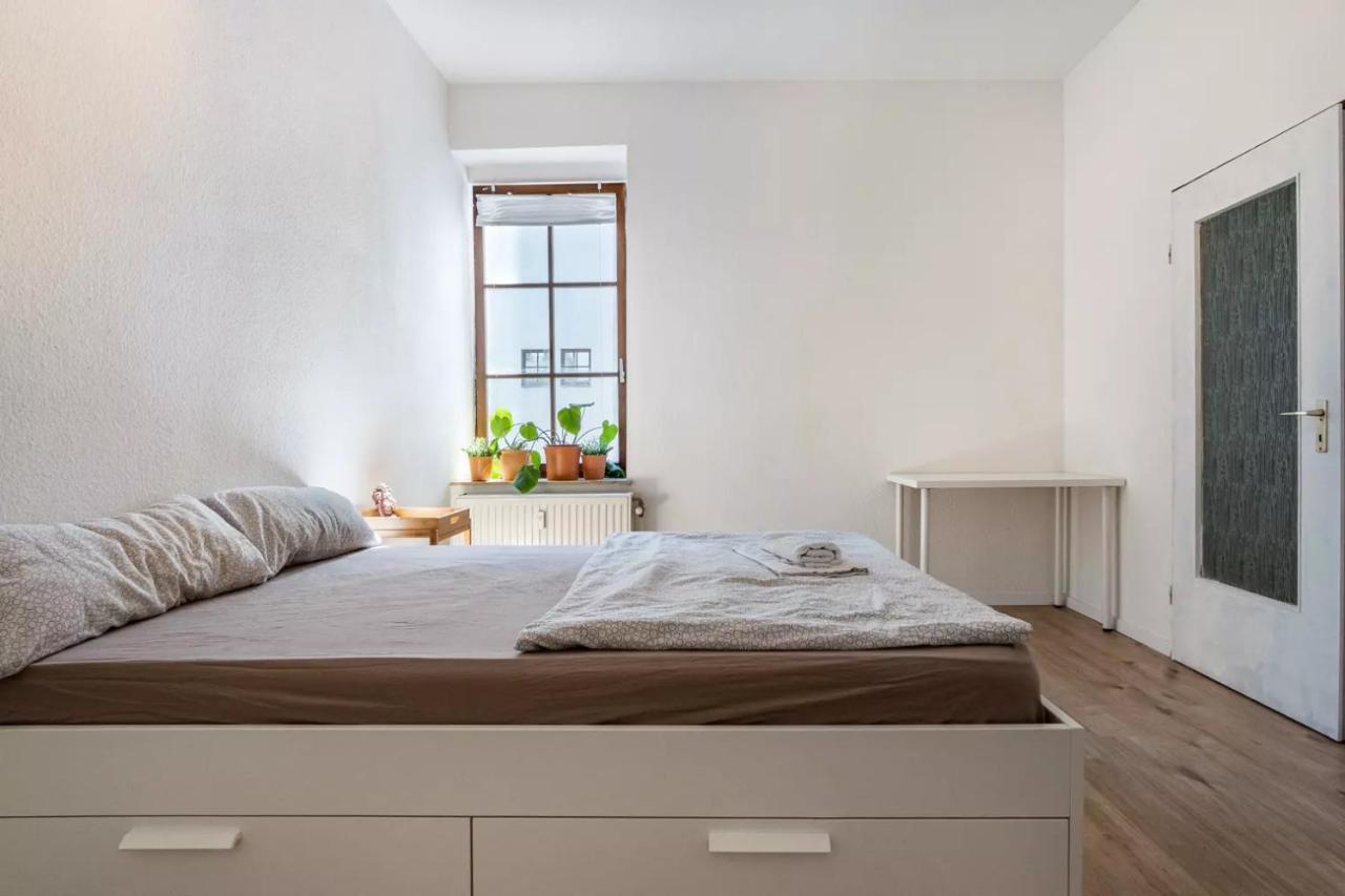 Next Home - Free Parking & Wifi - Badewanne Duisburg Dış mekan fotoğraf