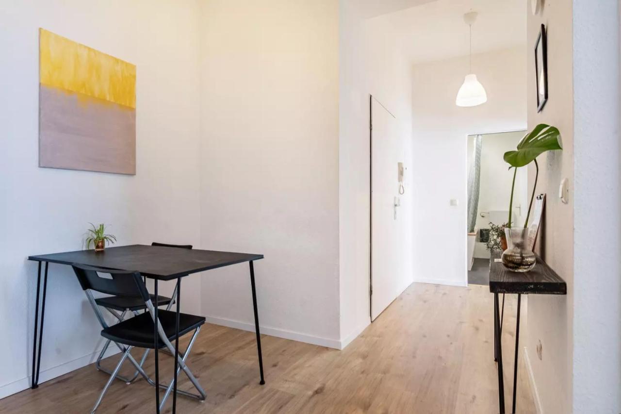 Next Home - Free Parking & Wifi - Badewanne Duisburg Dış mekan fotoğraf
